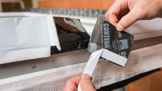 4. Collage du ruban sur le pourtour