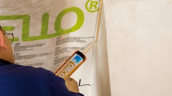 12a. Raccord à une cheminée enduite (cheminée tubée) selon les normes actuelles en vigueur